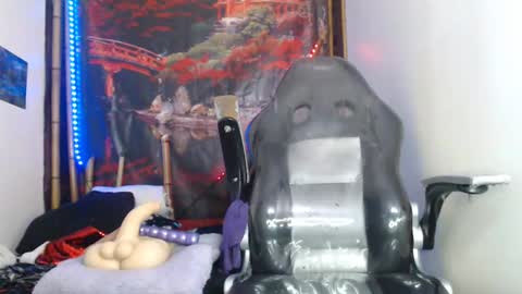 Snapshot of dark_doll5 chatting on 12-26-24, 11:57 dark_doll5 online show from 12-26-24, 11:57