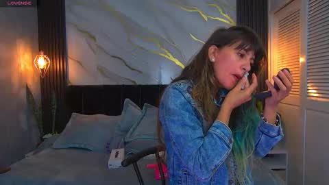 dark_dominika online show from 03-18-26, 01:03