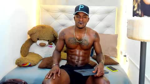 dark_king01 online show from 02-10-26, 07:18