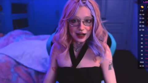 Snapshot of dark_lucious chatting on 02-14-26, 05:53 Lucious Foijieh online show from 02-14-26, 05:53