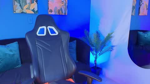 CELESTE online show from 10-01-25, 03:23