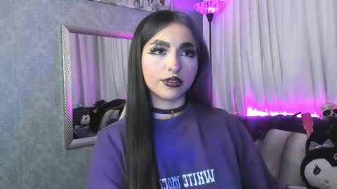 cleitlin vinson online show from 11-22-25, 04:22