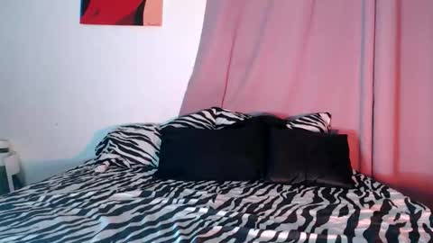 Angel online show from 05-20-26, 03:34