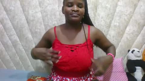 Snapshot of darknipples2 chatting on 07-11-26, 07:05 SHANICE online show from 07-11-26, 07:05