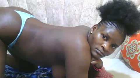 Snapshot of darknipples2 chatting on 07-18-26, 07:56 SHANICE online show from 07-18-26, 07:56