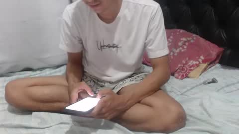 darkr_ider online show from 04-16-26, 01:28