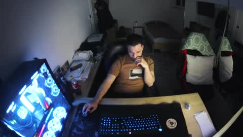 darkschneider_ online show from 02-17-25, 11:31