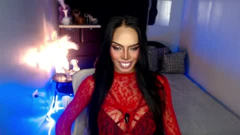 Snapshot of darksoul_mistress chatting on 07-01-26, 06:29 HAPPY BIRTHDAY MISTRESS MADRIANA online show from 07-01-26, 06:29