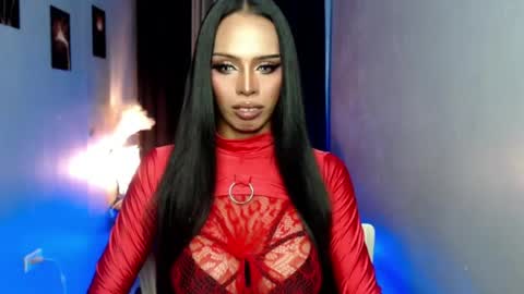 Snapshot of darksoul_mistress chatting on 07-20-26, 10:39 HAPPY BIRTHDAY MISTRESS MADRIANA online show from 07-20-26, 10:39