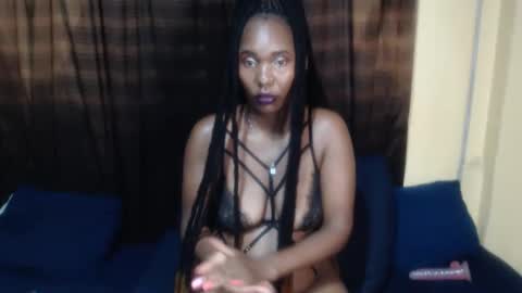 Darksultryxx30 online show from 04-15-26, 02:24