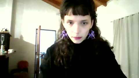 Snapshot of darkwavelovers1 chatting on 04-05-26, 09:39 darkwavelovers1 online show from 04-05-26, 09:39