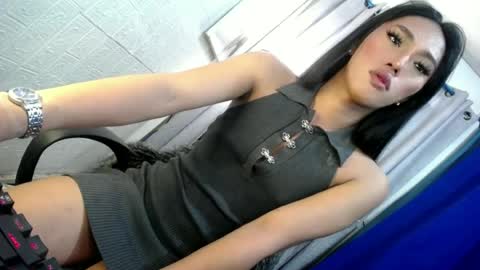 Snapshot of darkxmonica1111 chatting on 06-21-26, 01:41 its me monica online show from 06-21-26, 01:41