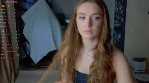 Darlina online show from 10-12-25, 02:38