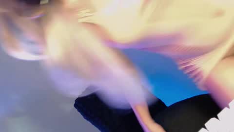 Kim online show from 02-14-25, 05:09