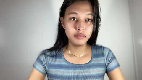 Snapshot of darling_sweetheartxx chatting on 01-17-26, 07:02 YOUR ATHENA online show from 01-17-26, 07:02