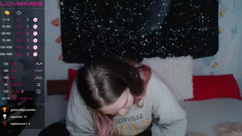 Snapshot of darling_tony18 chatting on 02-28-25, 08:39 darling_tony18 online show from 02-28-25, 08:39