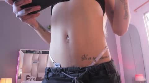 darlyn_tenderhot__ online show from 12-21-25, 02:24