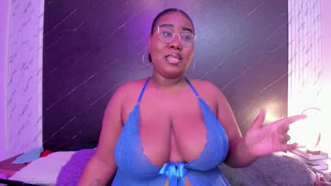  Darnell Queen online show from 09-15-25, 03:50