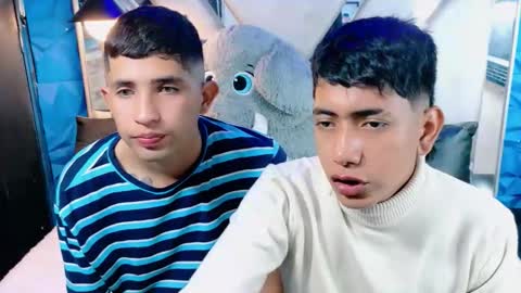 Snapshot of darwinandbrayan chatting on 01-07-26, 03:09 darwinandbrayan online show from 01-07-26, 03:09