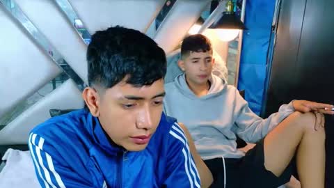 Snapshot of darwinandbrayan chatting on 01-13-26, 05:35 darwinandbrayan online show from 01-13-26, 05:35