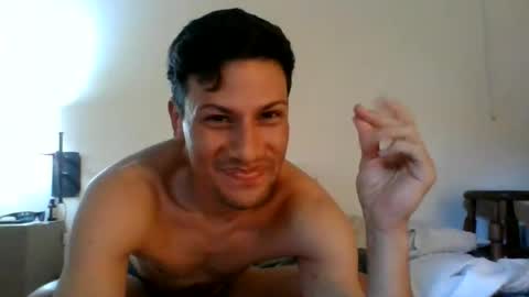 Snapshot of daryof chatting on 08-04-26, 05:48 Daryo Franco online show from 08-04-26, 05:48