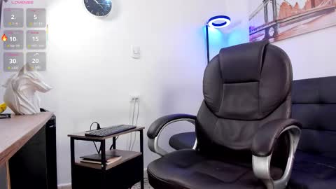 Dash online show from 11-20-25, 11:10