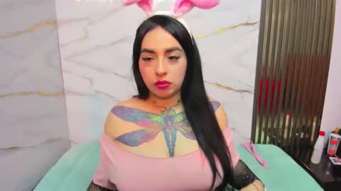 dashamiller_ online show from 11-27-25, 12:40