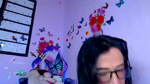 Dasly online show from 03-18-26, 01:53