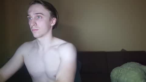 datalian online show from 10-24-25, 03:52