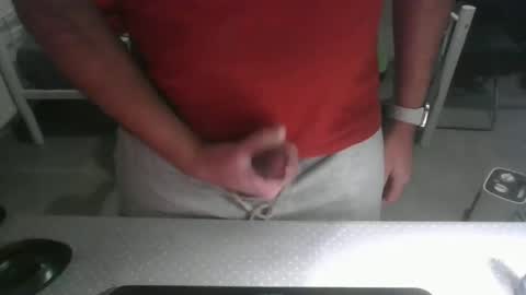 Snapshot of datdicktho69 chatting on 12-21-24, 04:57 Daniel Myers online show from 12-21-24, 04:57