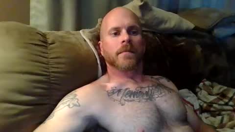 Snapshot of dave8404 chatting on 05-07-26, 07:52 Dave online show from 05-07-26, 07:52