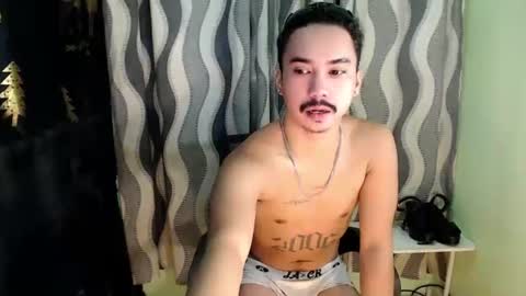 Snapshot of dave_cummers chatting on 06-17-26, 01:30 DAVE online show from 06-17-26, 01:30