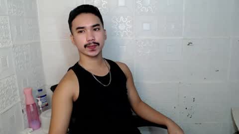 Snapshot of dave_cummers chatting on 07-18-26, 07:56 DAVE online show from 07-18-26, 07:56