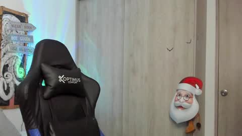 DAVE MAX online show from 12-18-24, 04:39