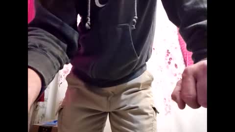 davey33_ online show from 04-17-26, 08:56