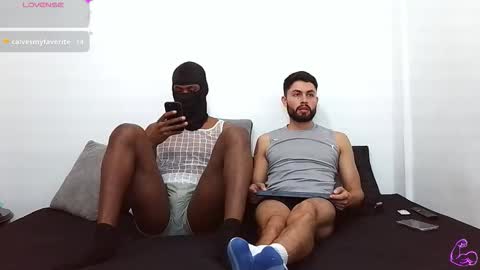 Dave y Salvatore online show from 03-05-26, 04:36