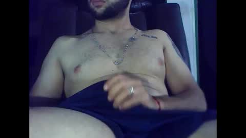 Snapshot of david23vergota chatting on 04-24-26, 03:31 david23vergota online show from 04-24-26, 03:31