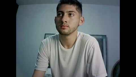 Snapshot of david_asturias chatting on 12-30-24, 01:48 David Asturias online show from 12-30-24, 01:48