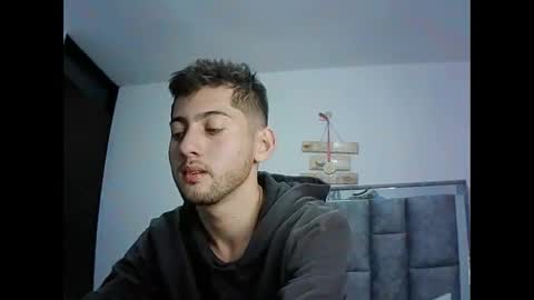 Snapshot of david_asturias chatting on 12-31-24, 03:23 David Asturias online show from 12-31-24, 03:23