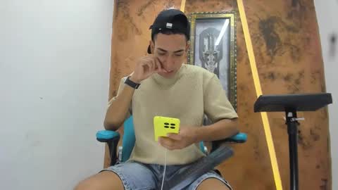 Snapshot of david_bigcock20 chatting on 02-14-26, 08:38 david_bigcock20 online show from 02-14-26, 08:38