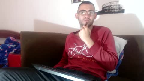 Snapshot of david_hot12 chatting on 01-11-25, 03:20 david online show from 01-11-25, 03:20