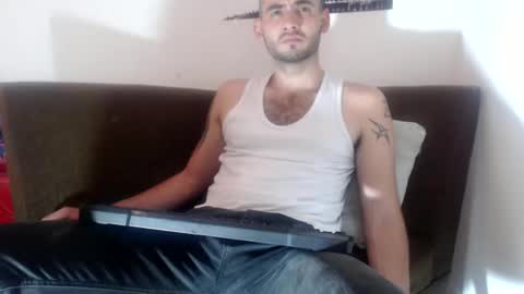 Snapshot of david_hot12 chatting on 01-11-25, 07:27 david online show from 01-11-25, 07:27