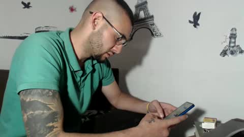 Snapshot of david_hot12 chatting on 02-03-25, 07:00 david online show from 02-03-25, 07:00