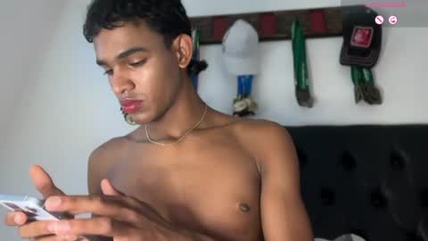 Snapshot of david_hot44 chatting on 07-01-26, 03:56 david_hot44 online show from 07-01-26, 03:56