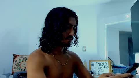 Hey im David that loves to explore and speak their fantasies. Very open talktative and nice. Feel free to chat with me online show from 11-11-25, 09:53