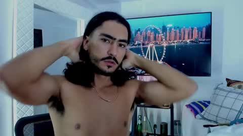 Snapshot of david_johnson372 chatting on 03-08-26, 12:52 Hey im David that loves to explore and speak their fantasies. Very open talktative and nice. Feel free to chat with me online show from 03-08-26, 12:52