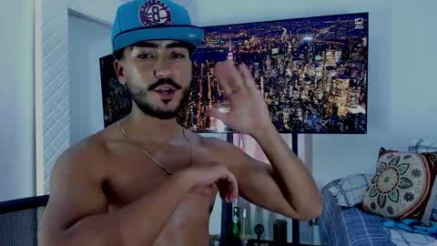 Snapshot of david_johnson372 chatting on 03-15-26, 01:55 Hey im David that loves to explore and speak their fantasies. Very open talktative and nice. Feel free to chat with me online show from 03-15-26, 01:55