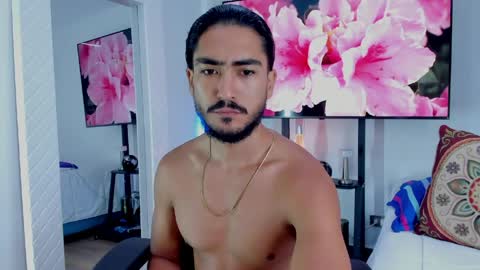 Snapshot of david_johnson372 chatting on 05-14-26, 11:50 Hey im David that loves to explore and speak their fantasies. Very open talktative and nice. Feel free to chat with me online show from 05-14-26, 11:50