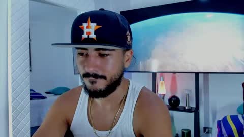 Snapshot of david_johnson372 chatting on 05-17-26, 12:08 Hey im David that loves to explore and speak their fantasies. Very open talktative and nice. Feel free to chat with me online show from 05-17-26, 12:08