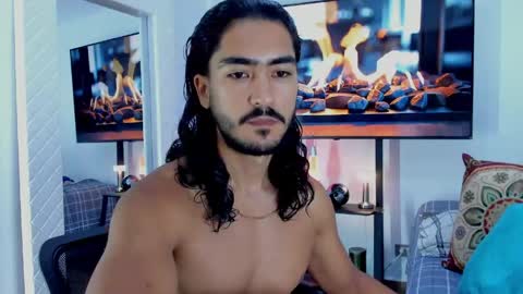 Snapshot of david_johnson372 chatting on 05-30-26, 10:56 Hey im David that loves to explore and speak their fantasies. Very open talktative and nice. Feel free to chat with me online show from 05-30-26, 10:56